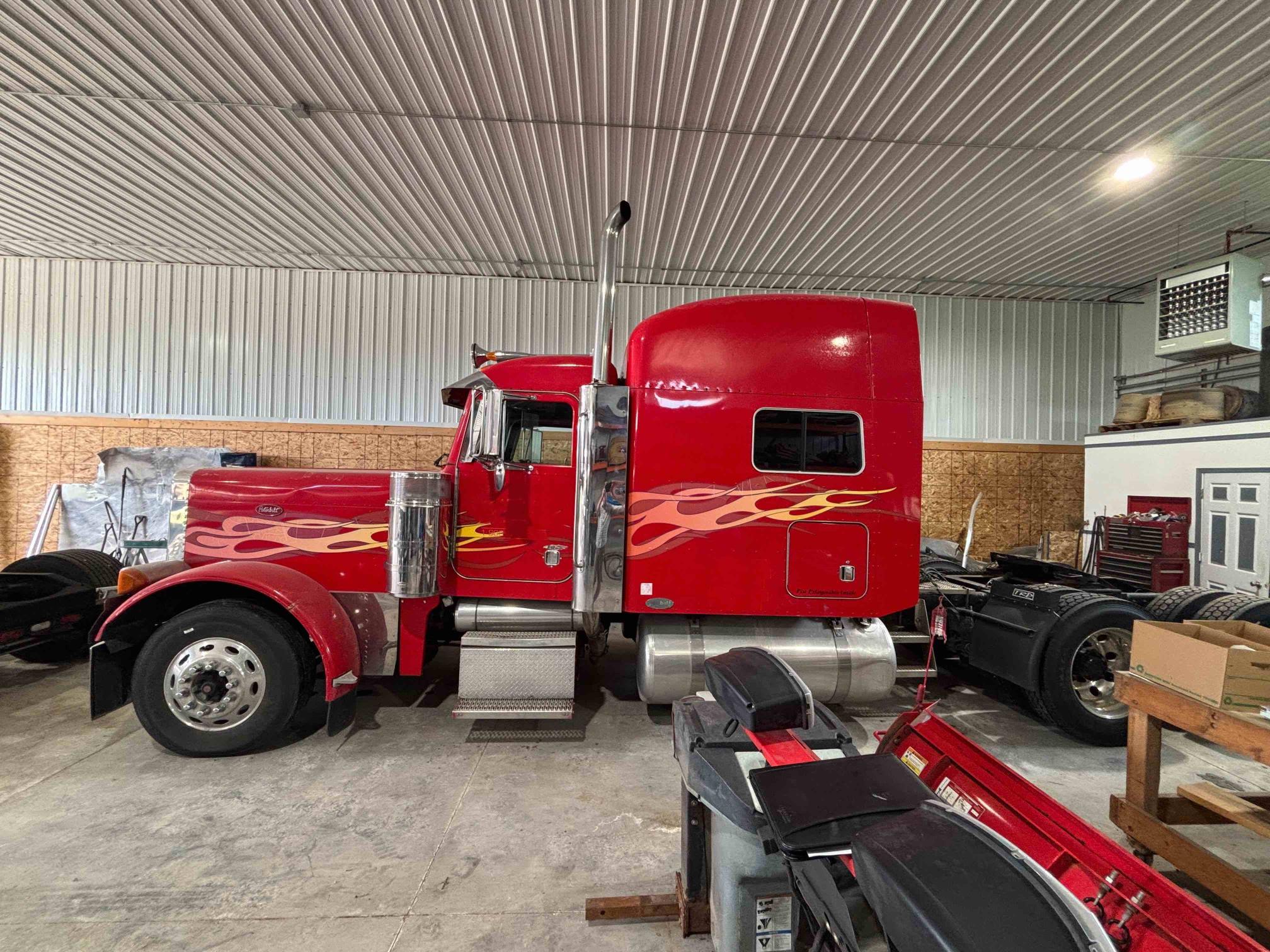 2004 PETERBILT 379 - Image 6